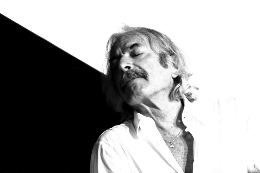 Menti Roventi – Sonia Ponzo / Paolo Viglionehttps://www.exibart.com/repository/media/eventi/2010/03/menti-roventi-8211-sonia-ponzo-paolo-viglione.jpg