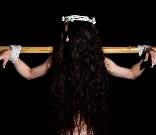 Roberto Vacis – Black Perception