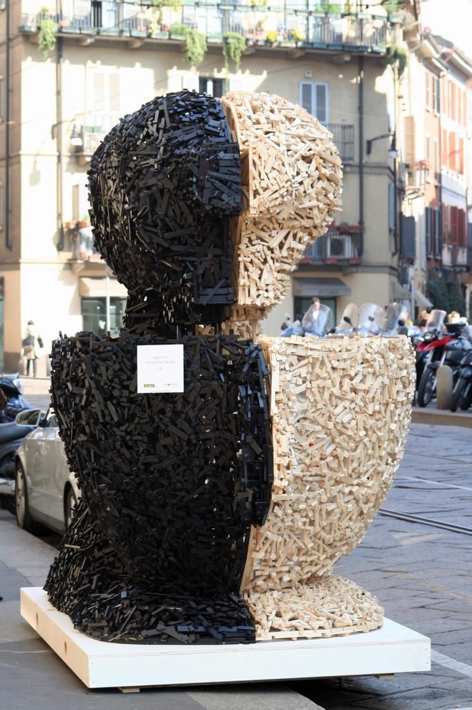 Alessandro Gedda – Gigantehttps://www.exibart.com/repository/media/eventi/2010/04/alessandro-gedda-8211-gigante.jpg