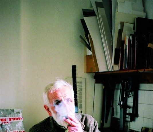 Enzo Mari – Il lavoro intellettuale: Sessanta fermacarte