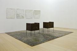 Franz West – Auto theater