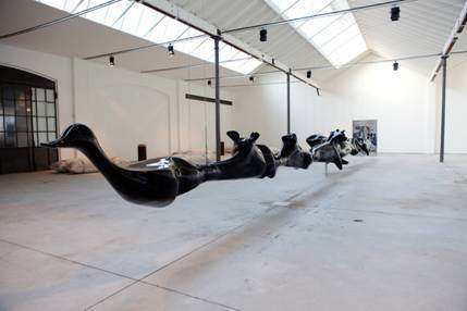 Gianni Pettena – Incontrohttps://www.exibart.com/repository/media/eventi/2010/05/gianni-pettena-8211-incontro.jpg