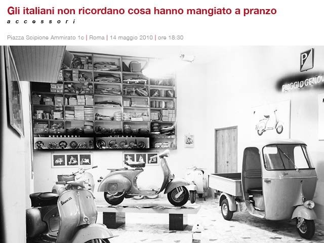 Gli italiani non ricordano cosa hanno mangiato a pranzo. Accessorihttps://www.exibart.com/repository/media/eventi/2010/05/gli-italiani-non-ricordano-cosa-hanno-mangiato-a-pranzo.-accessori.jpg