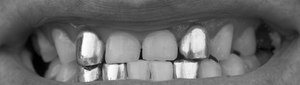 Santiago Sierrahttps://www.exibart.com/repository/media/eventi/2010/05/santiago-sierra.jpg