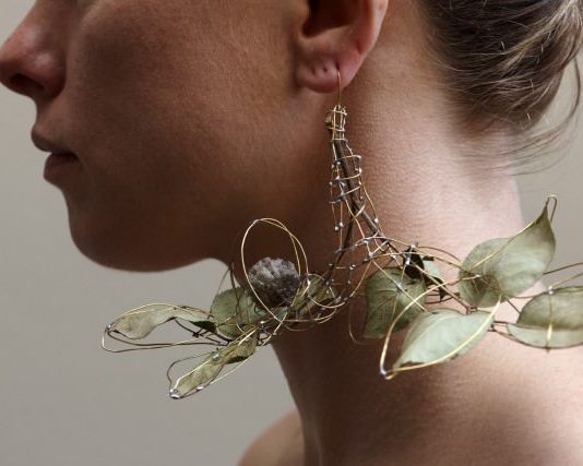 Domani a Palermo #12 – Sissi – La fantasia morde nella piega in bilico