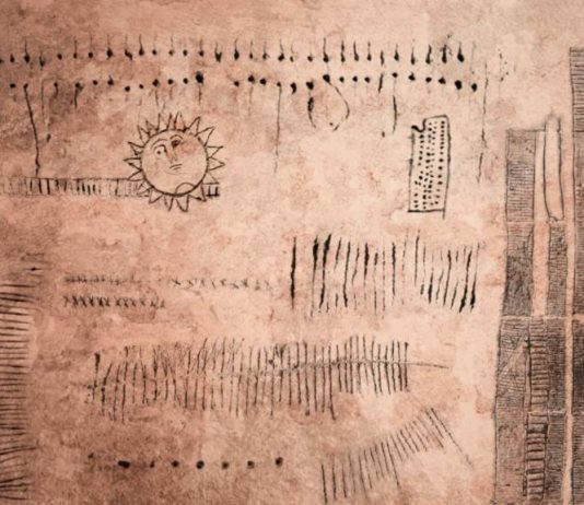 Iscrizioni graffiti e disegni. Arte tra espressione e reclusione