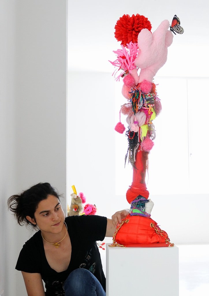 Conversazione con l’Artista – Anna Galtarossahttps://www.exibart.com/repository/media/eventi/2010/08/conversazione-con-l8217artista-8211-anna-galtarossa.jpg