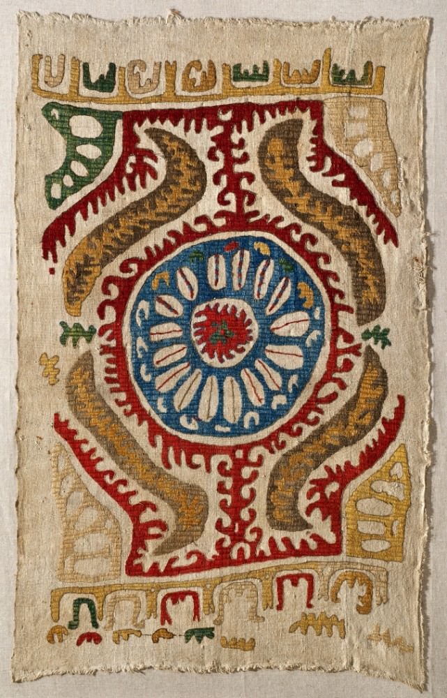 Kaitag. Gioielli tessili dal Daghestanhttps://www.exibart.com/repository/media/eventi/2010/08/kaitag.-gioielli-tessili-dal-daghestan.jpg