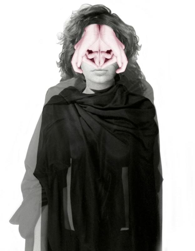 Marco Circhirillo – U-Manihttps://www.exibart.com/repository/media/eventi/2010/09/marco-circhirillo-8211-u-mani.jpg