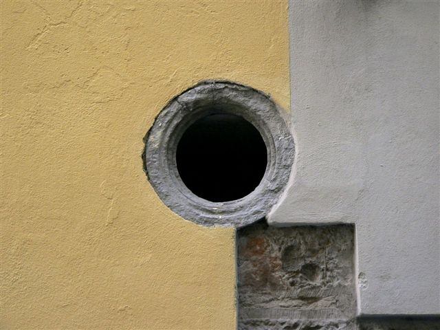 Marco Vannini – La metafisica del bucohttps://www.exibart.com/repository/media/eventi/2010/09/marco-vannini-8211-la-metafisica-del-buco.jpg