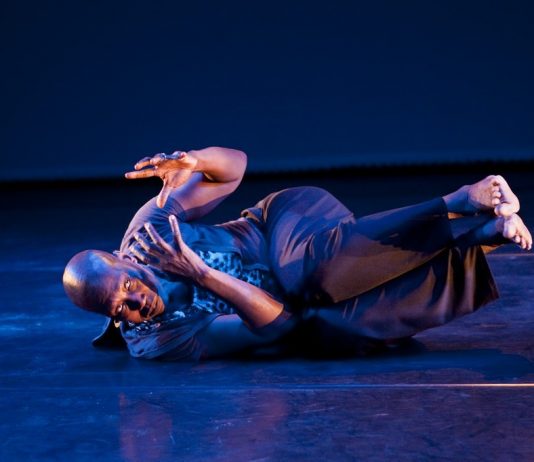 Oriente Occidente 2010