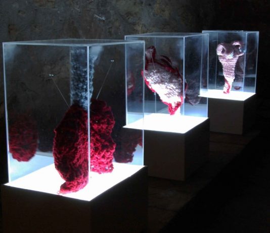 Oversize – Maria Carmela Milano