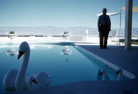 Robert Doisneau – Dal mestiere all’opera / Palm Springs 1960https://www.exibart.com/repository/media/eventi/2010/09/robert-doisneau-8211-dal-mestiere-all’opera-palm-springs-1960.jpg
