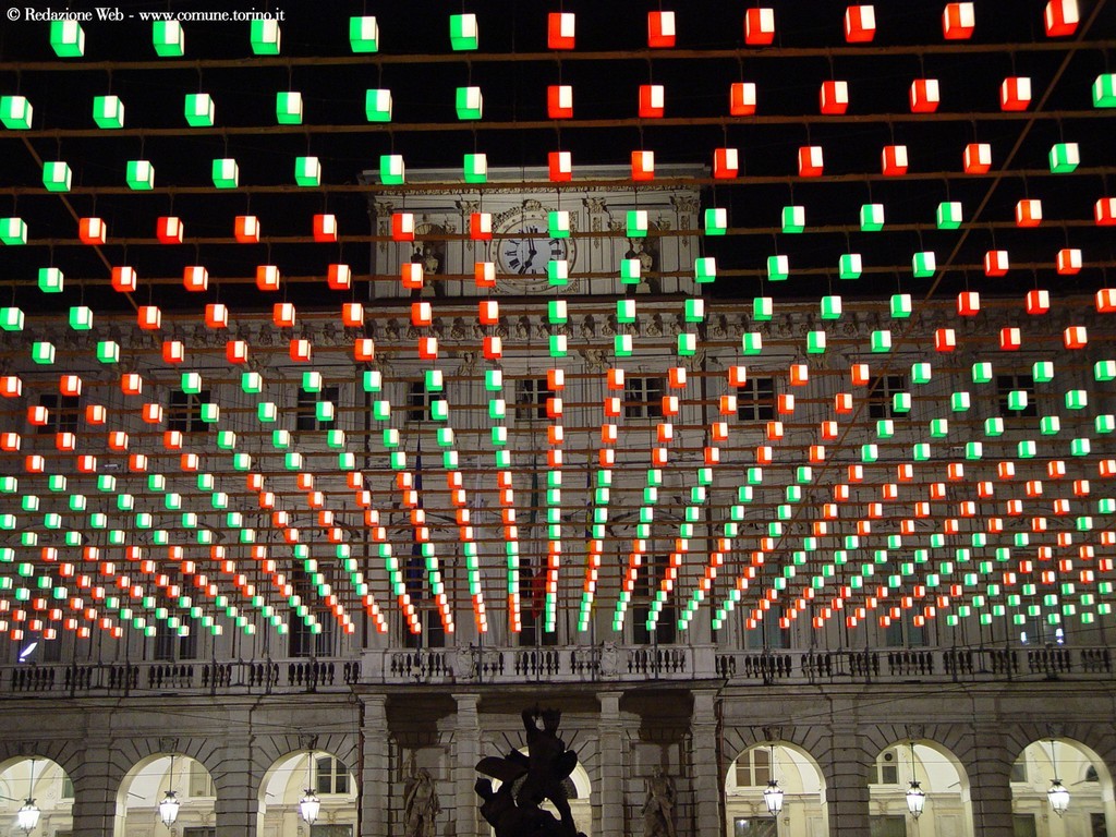 Luci d’artista 2010https://www.exibart.com/repository/media/eventi/2010/10/luci-d’artista-2010.jpg