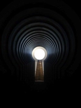 James Turrell – Plato’s cave and the light inside
