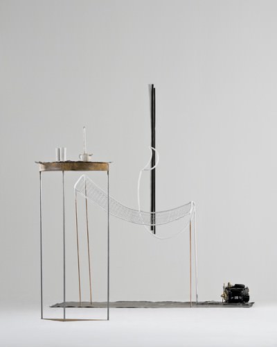 Pierpaolo Calzolari – Che ne è del sognohttps://www.exibart.com/repository/media/eventi/2011/01/pierpaolo-calzolari-8211-che-ne-è-del-sogno.jpg