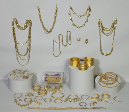 Oltre la mostra #1 Oltre la mostra #1