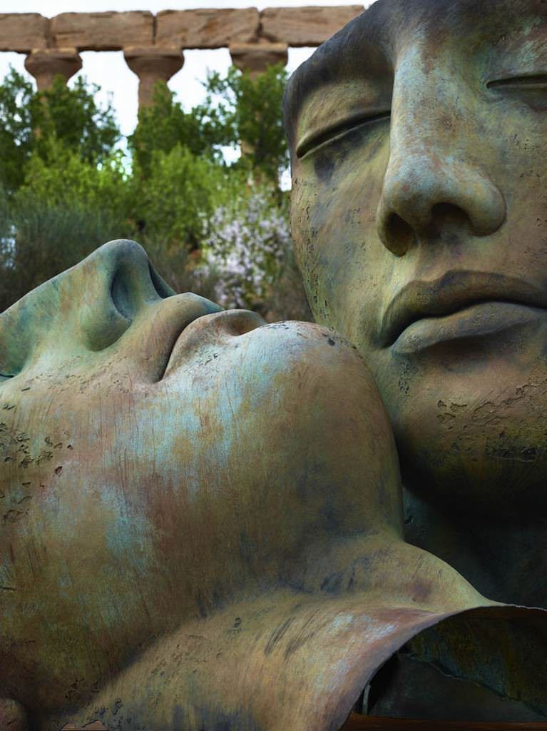 Igor Mitorajhttps://www.exibart.com/repository/media/eventi/2011/03/igor-mitoraj.jpg