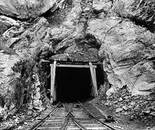 Jay Heikes – The Material Mine