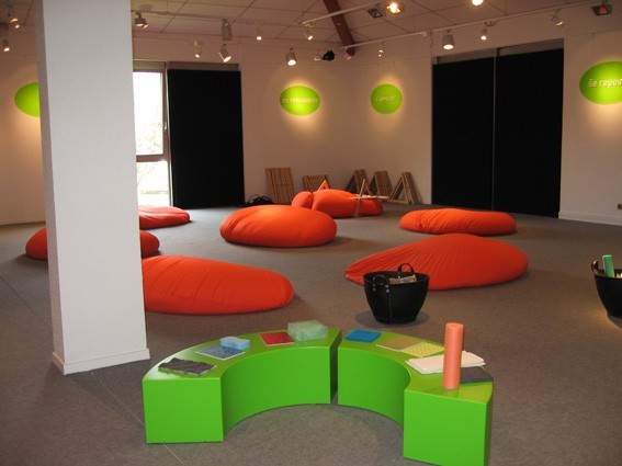 Sophie Larger – Materiali Mollihttps://www.exibart.com/repository/media/eventi/2011/03/sophie-larger-8211-materiali-molli.jpg