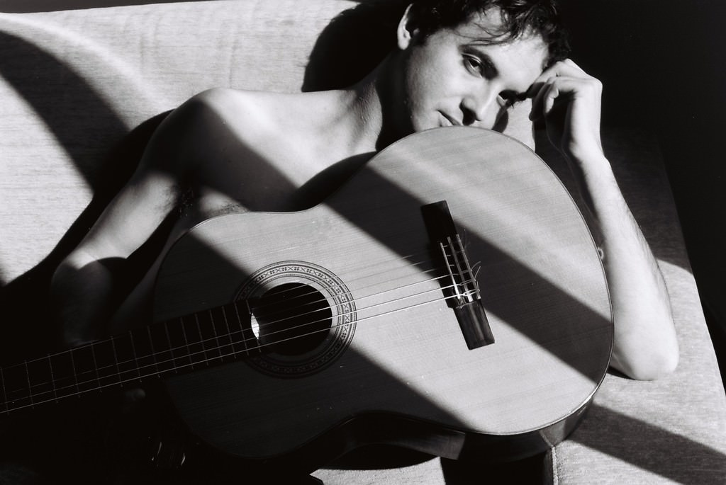 Roberto Recanatesi – Desideriohttps://www.exibart.com/repository/media/eventi/2011/04/roberto-recanatesi-8211-desiderio.jpg