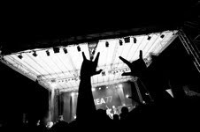 Chiara Mirelli – IT’S (NOT) ONLY ROCK’N’ROLL BUT I LIKE IT