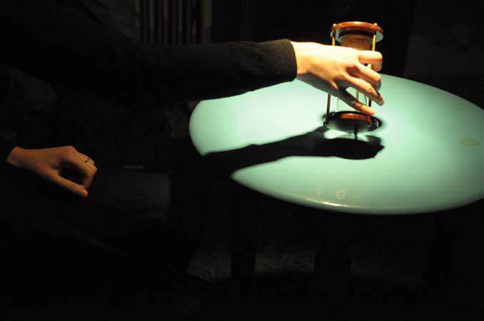 Cinzia Delnevo – Dodici movimenti per clepsamia e violinohttps://www.exibart.com/repository/media/eventi/2011/06/cinzia-delnevo-8211-dodici-movimenti-per-clepsamia-e-violino.jpg