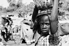 Pierpaolo Pernici – Black&Water. Burkina Faso: il paese dove l’acqua si misura in chilometri