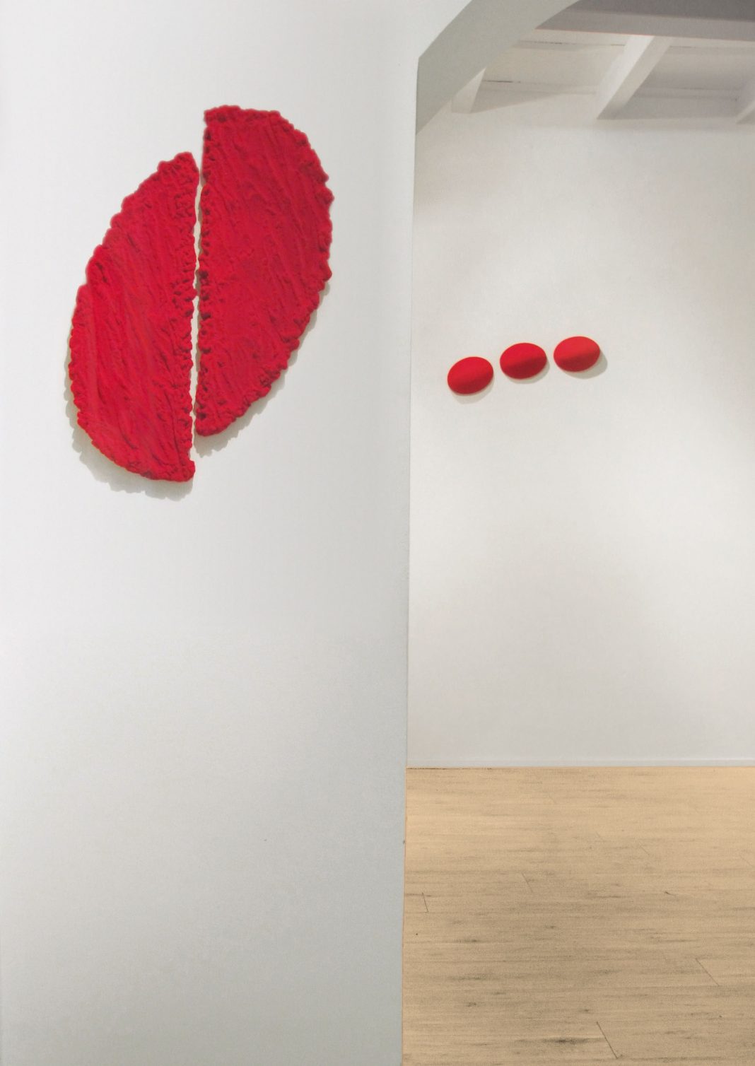 Giorgio Griffa / Pino Pinelli – Spazialità ritmichehttps://www.exibart.com/repository/media/eventi/2011/08/giorgio-griffa-pino-pinelli-8211-spazialità-ritmiche-1068x1508.jpg