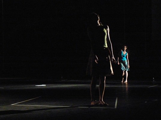 Jennifer rosa – Offshorehttps://www.exibart.com/repository/media/eventi/2011/09/jennifer-rosa-8211-offshore.jpg