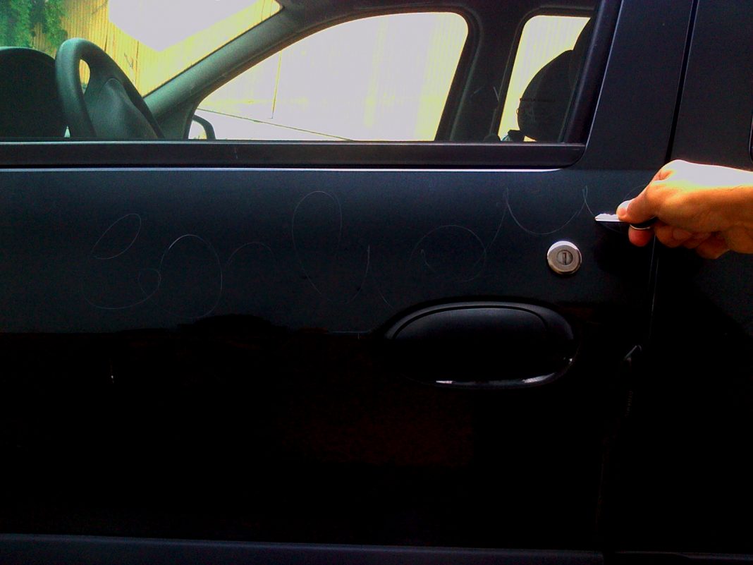 Con la cultura non si mangia: Emanuele Serafini – Speech about crysishttps://www.exibart.com/repository/media/eventi/2011/10/con-la-cultura-non-si-mangia-emanuele-serafini-8211-speech-about-crysis-1068x801.jpg