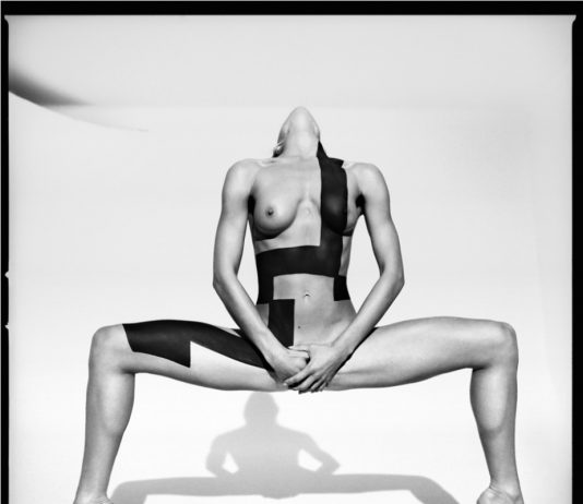 Ewa-Mari Johansson – Nero su Bianco Ewa-Mari Johansson – Nero su Bianco