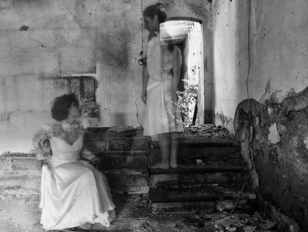 TRACCE SVELATE 2011: Valentina Fontanella – Ali in saldohttps://www.exibart.com/repository/media/eventi/2011/10/tracce-svelate-2011-valentina-fontanella-8211-ali-in-saldo-1068x804.jpg