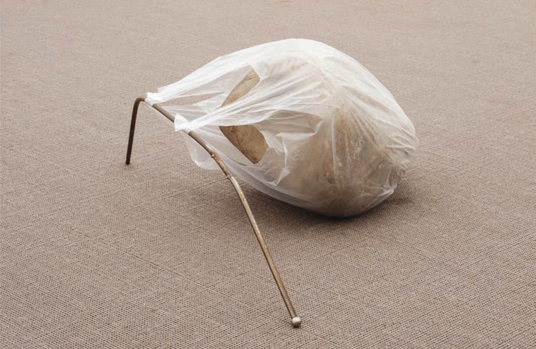 Vanessa Billy – Looking for the Poolhttps://www.exibart.com/repository/media/eventi/2011/10/vanessa-billy-8211-looking-for-the-pool-1068x695.jpg