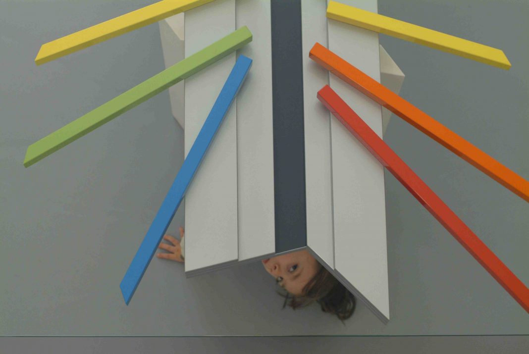 Daniele Zagaria – Hanky Panky 011https://www.exibart.com/repository/media/eventi/2011/11/daniele-zagaria-8211-hanky-panky-011-1068x715.jpg