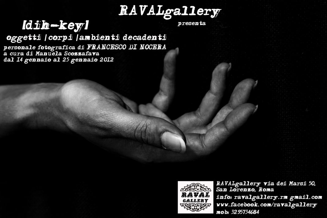 Francesco Di Nocera  – [dih-key] oggetti | corpi | ambienti decadentihttps://www.exibart.com/repository/media/eventi/2012/01/francesco-di-nocera-8211-dih-key-oggetti-corpi-ambienti-decadenti-1068x712.jpg