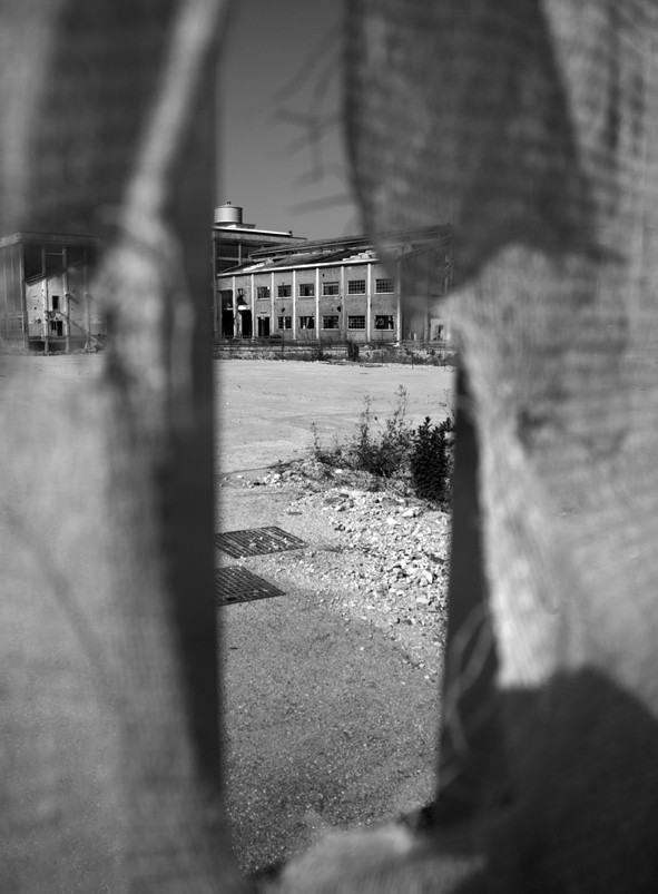 Ruggero Ruggieri – Poi, domani. I luoghi dell’abbandonohttps://www.exibart.com/repository/media/eventi/2012/01/ruggero-ruggieri-8211-poi-domani.-i-luoghi-dell8217abbandono.jpg