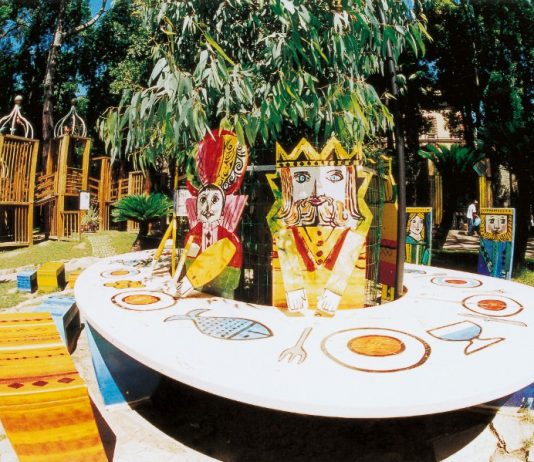 EMANUELE LUZZATI  – L’INVENZIONE DELLA FORMA DAL DESIGN ALLO SPAZIO URBANO