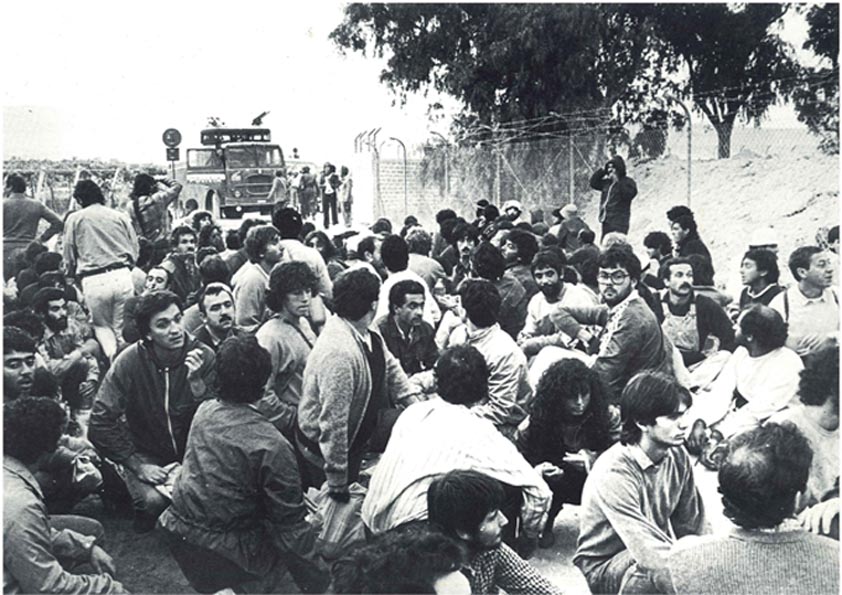 Memoria Comiso …30 anni dopo
Sul segno degli artisti # Festival dell’artehttps://www.exibart.com/repository/media/eventi/2012/04/memoria-comiso-823030-anni-dopo-sul-segno-degli-artisti-festival-dell’arte.jpg