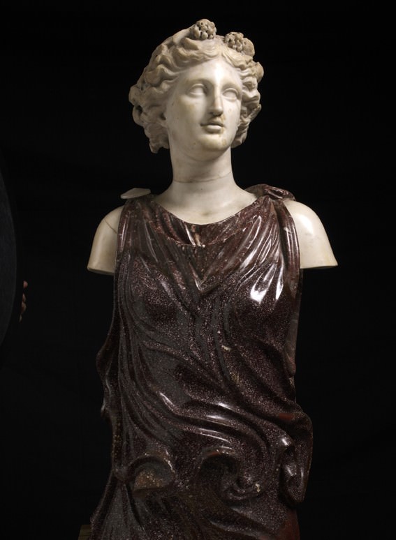 Sculture dalle Collezioni Santarelli e Zerihttps://www.exibart.com/repository/media/eventi/2012/04/sculture-dalle-collezioni-santarelli-e-zeri.jpg