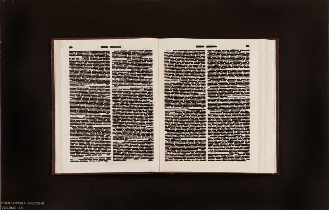 Emilio Isgrò – La cancellatura e altri particolari. Opere 1966-1993https://www.exibart.com/repository/media/eventi/2012/05/emilio-isgrò-8211-la-cancellatura-e-altri-particolari.-opere-1966-1993-1068x681.jpg