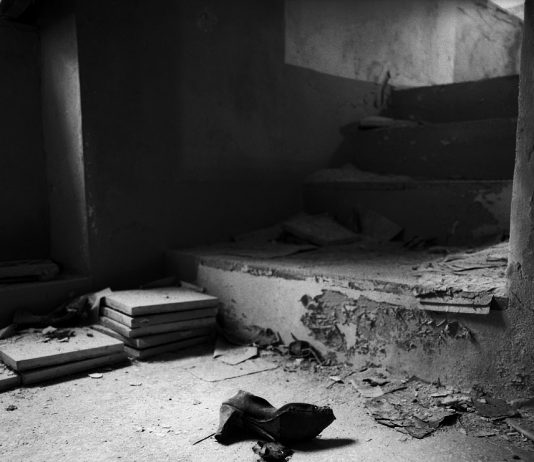 Ezio Ferreri – I fantasmi di Poggioreale. I Luoghi. Ritorno alla vita.