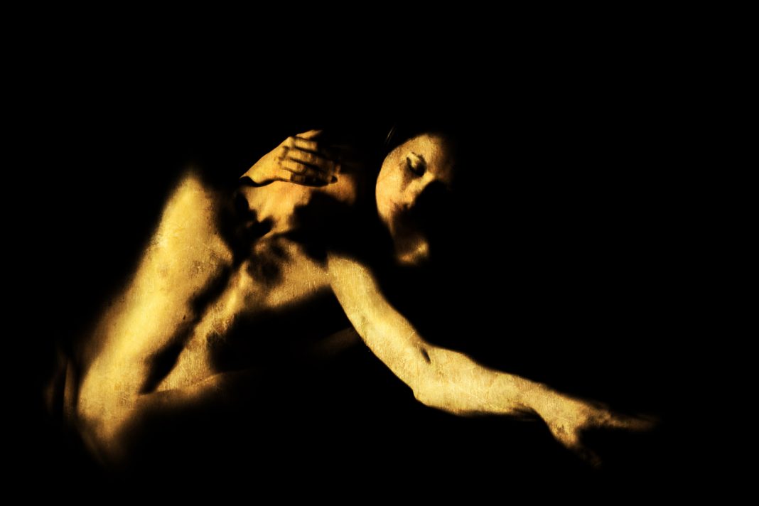 Fabrizio Carotti – Anime Salvehttps://www.exibart.com/repository/media/eventi/2012/05/fabrizio-carotti-8211-anime-salve-1068x712.jpg