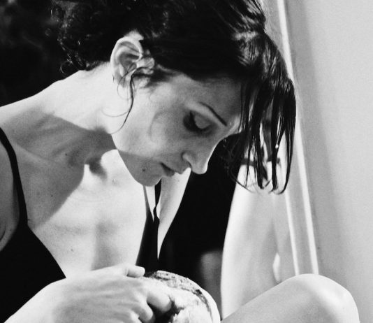 Giovanna Lacedra – IO SOTTRAGGO. La triangolazione cibo-corpo-peso Giovanna Lacedra – IO SOTTRAGGO. La triangolazione cibo-corpo-peso