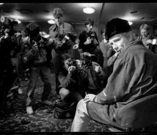Memorie dal Pogo: La fotografia musicale di David Corio, 1977-1987