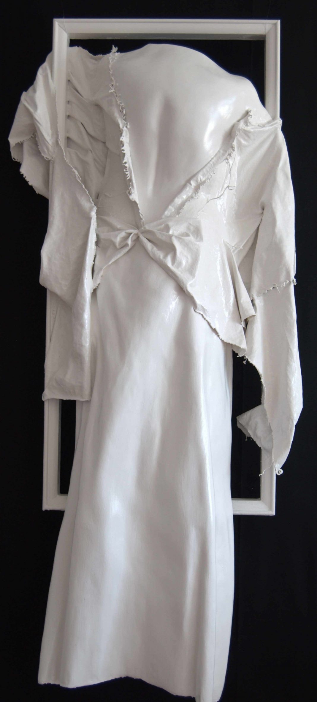 Visioni in bianco e nero, pensieri a colori.https://www.exibart.com/repository/media/eventi/2012/09/visioni-in-bianco-e-nero-pensieri-a-colori-1068x2365.jpg