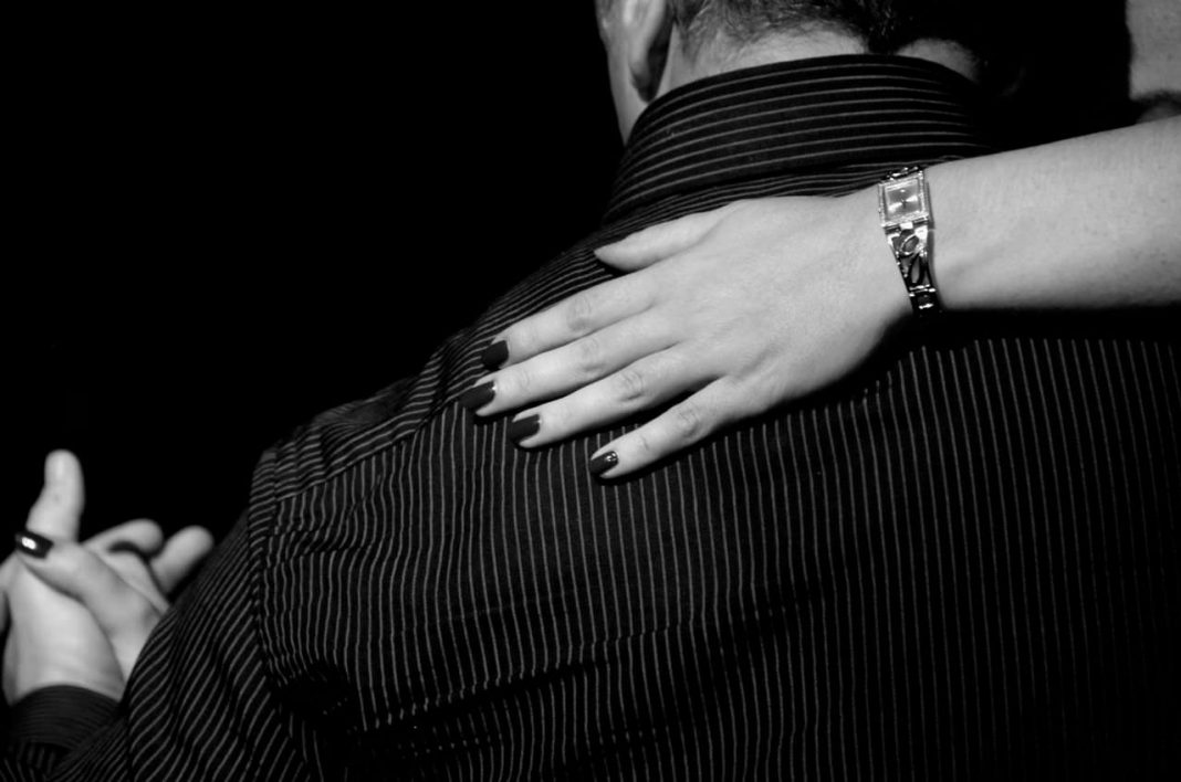 Anna M. Ponfi – Le parole dell’abbracciohttps://www.exibart.com/repository/media/eventi/2012/10/anna-m.-ponfi-8211-le-parole-dell8217abbraccio-1068x708.jpg