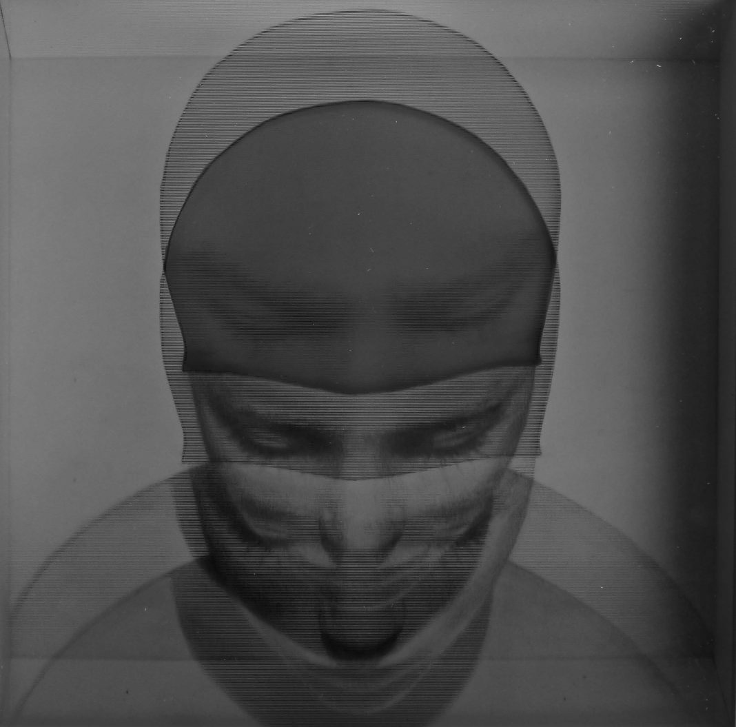 Jolanda Spagno – L’ombra che sta al centrohttps://www.exibart.com/repository/media/eventi/2012/10/jolanda-spagno-8211-l8217ombra-che-sta-al-centro-1068x1055.jpg