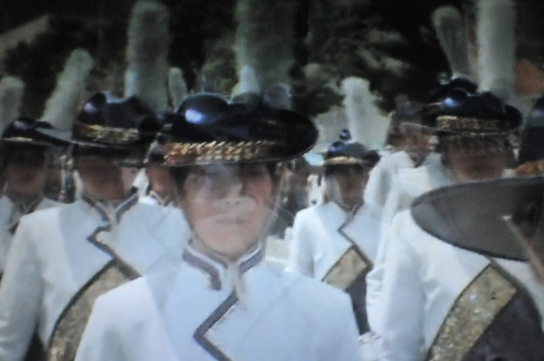 Nicola Baruzzi – Come rinoceronti con coda di pavonihttps://www.exibart.com/repository/media/eventi/2012/10/nicola-baruzzi-8211-come-rinoceronti-con-coda-di-pavoni-1068x709.jpg