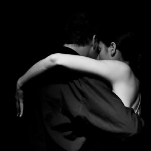 Stefano Roncarati  – Oggetti e abbracci